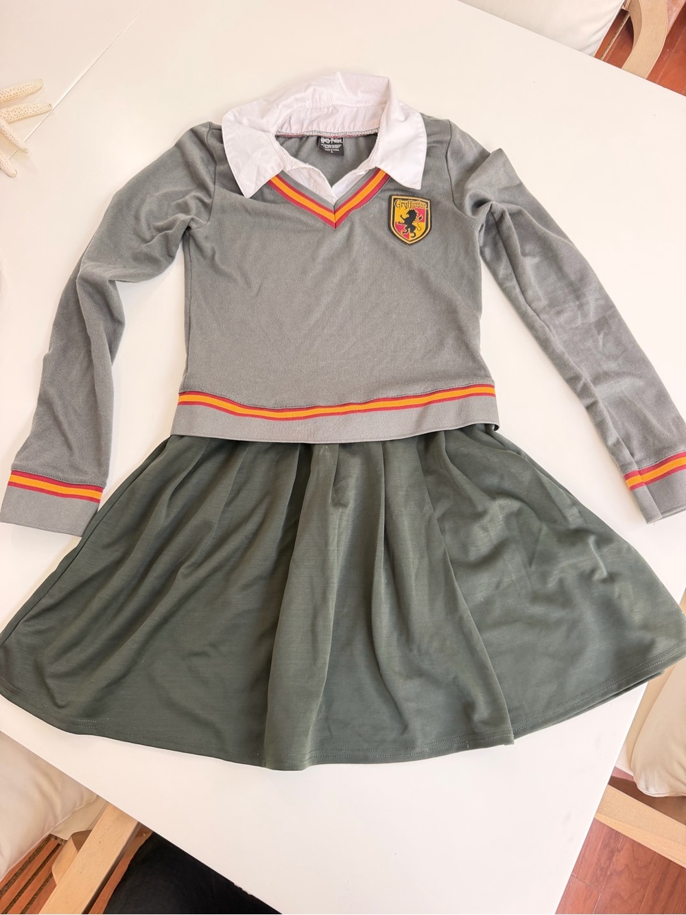 Harry Potter Halloween Costume Gray Schoolgirl Dress with Red & Gold Trim